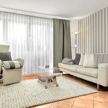 Residenz Ostsee Silbermoewe * Остров Пёль
